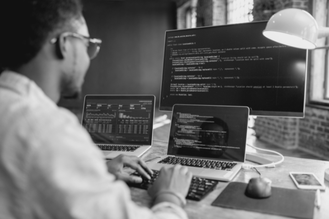 Why Clear Dress Codes Matter in 2025, According to Viral TikToks